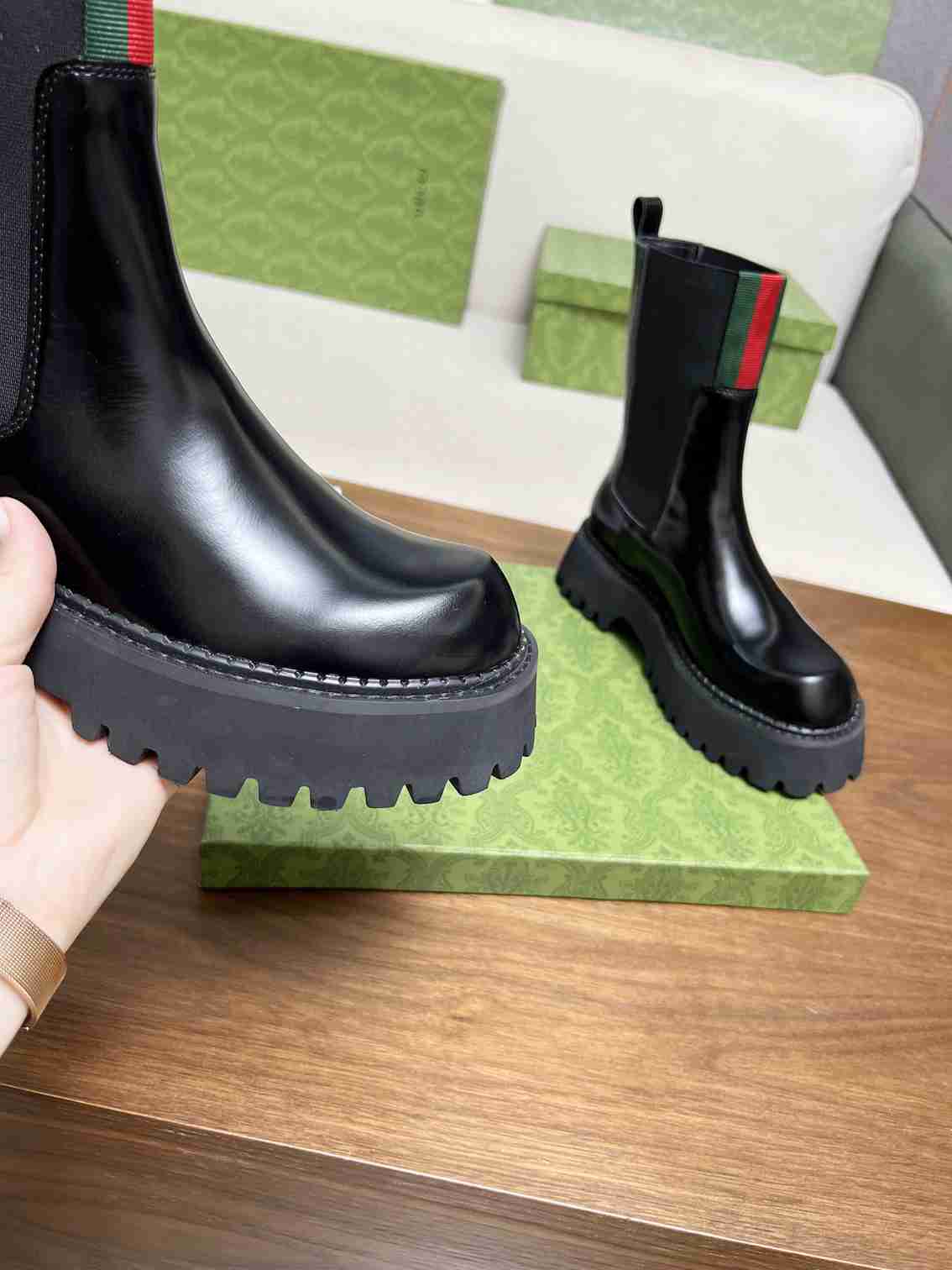 GUCCI WOMEN'S BOOT WITH WEB ANAND LEATHER BLACK 806398 AAD6T 1052