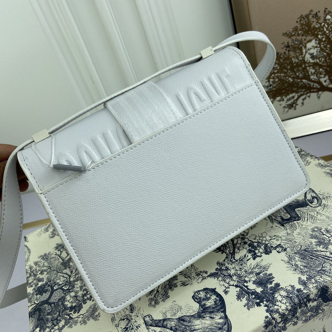 CN - New Collection Bags DIR 094