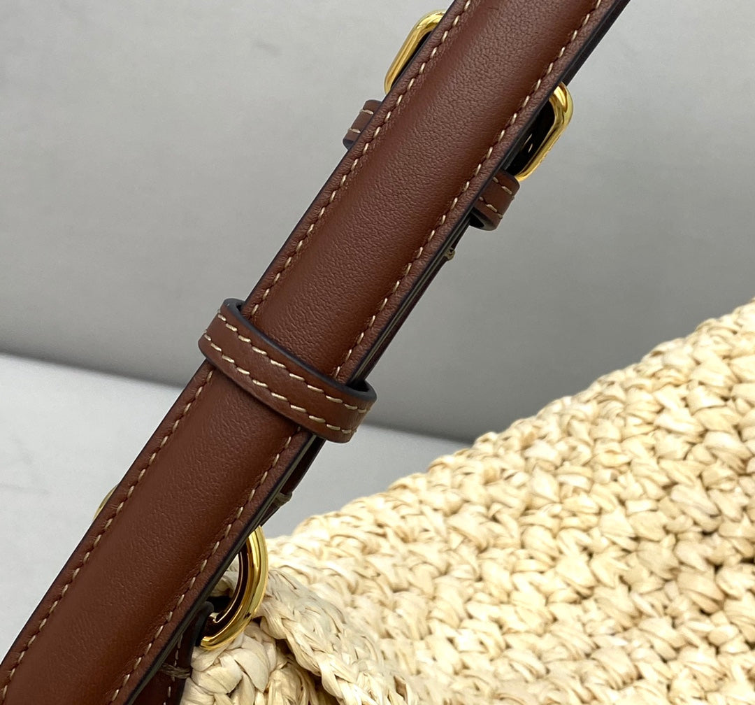 FI Small Croissant Hobo Bag Raffia For Women, Women’s Handbags, Shoulder Bags 11.4in/29cm FF 8BR790AFGJF1E1B