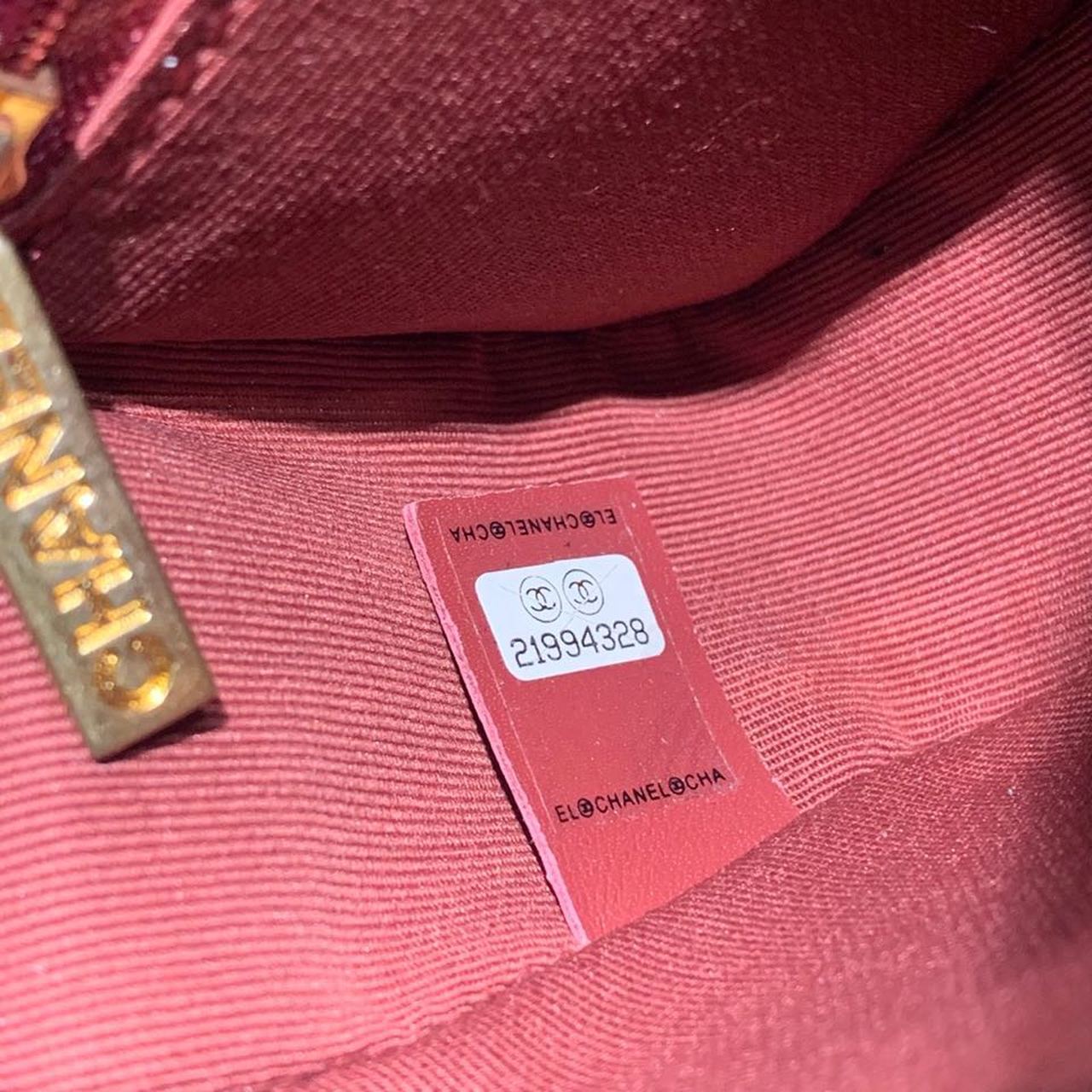 CHL Chain Infinity Waist Belt Bag Black For Women, Women’s Bags 6.7in/17cm