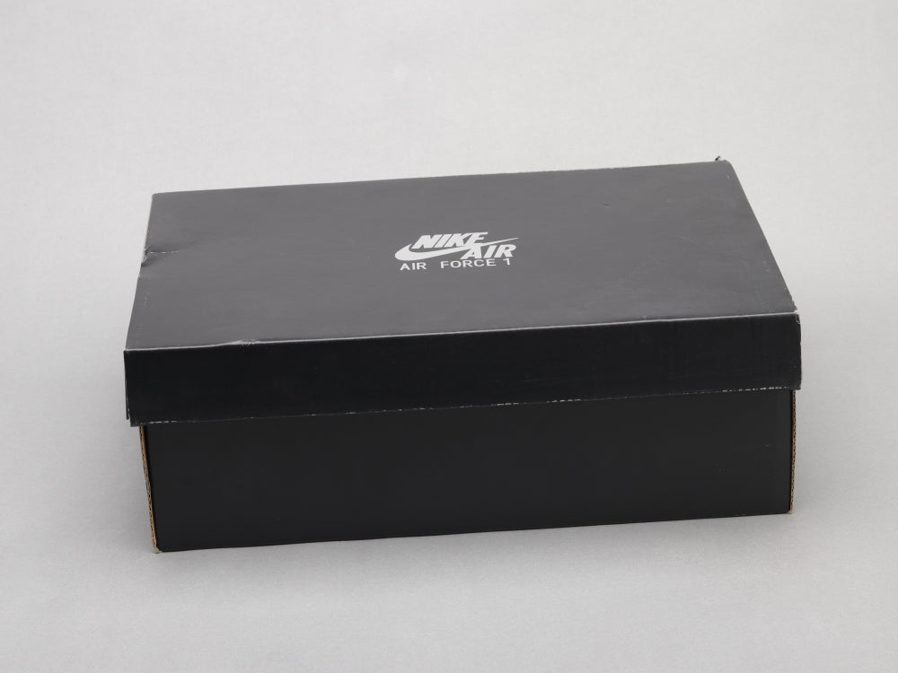 CN - AF1 luminous white orange