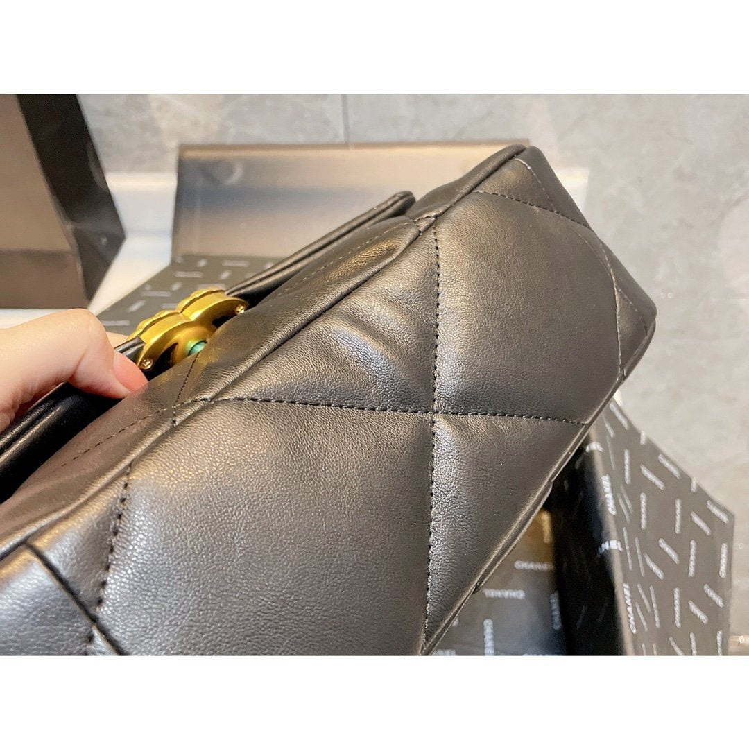 CN - New Collection Bags CHL 137