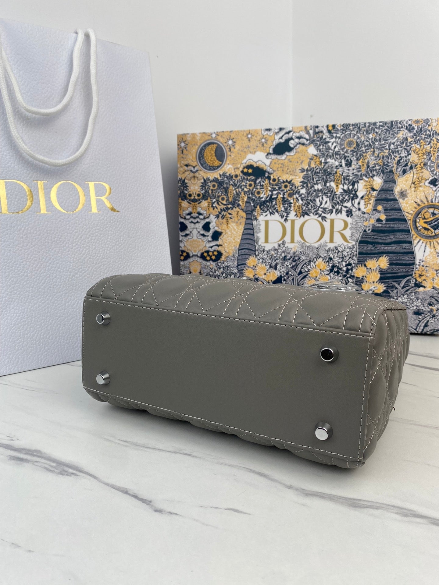 CN - New Collection Bags DIR 342