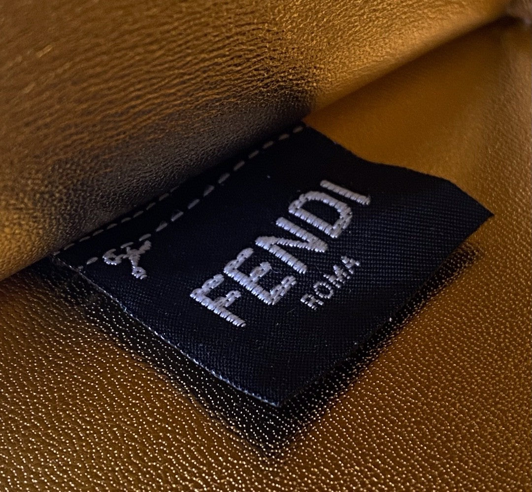 FI Peekaboo Small Iseeu Pochette Black Bag For Woman 21cm/8in