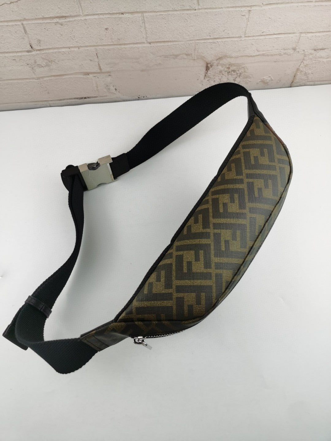 FI Belt Bag Khaki/Brown For Men, Men’s Bags 18.1in/46cm 7VA434