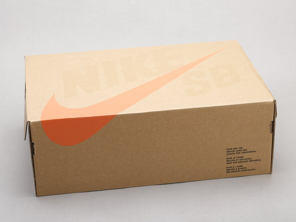 CN - NKE SB Dunk “DoraeCNn” jingle cat