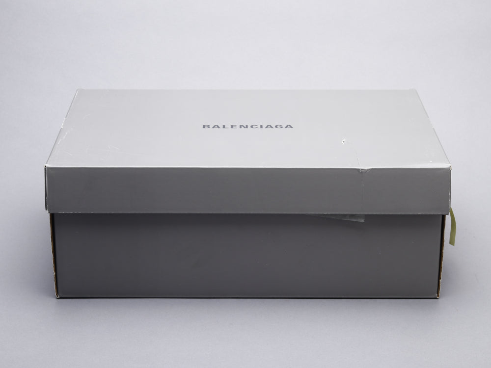 CN - Bla Track LED White Sneaker