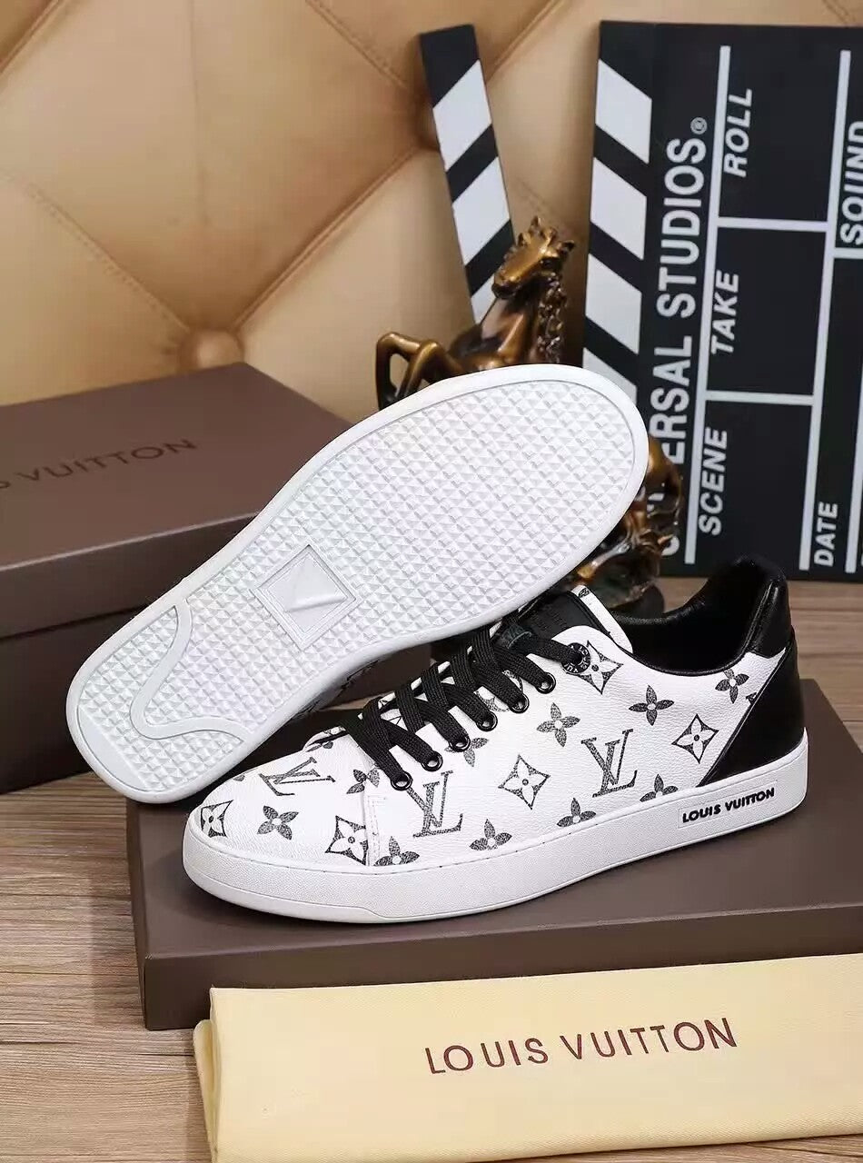CN - LUV Custom SP Black White Sneaker