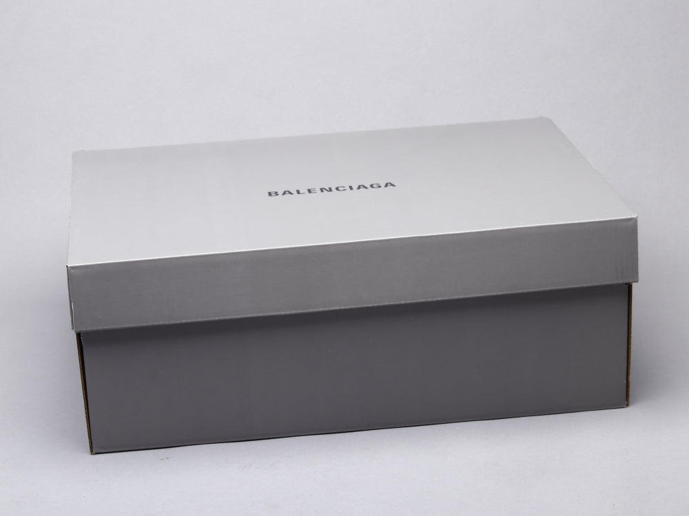 CN - Bla Triple-S Black And White Sneaker