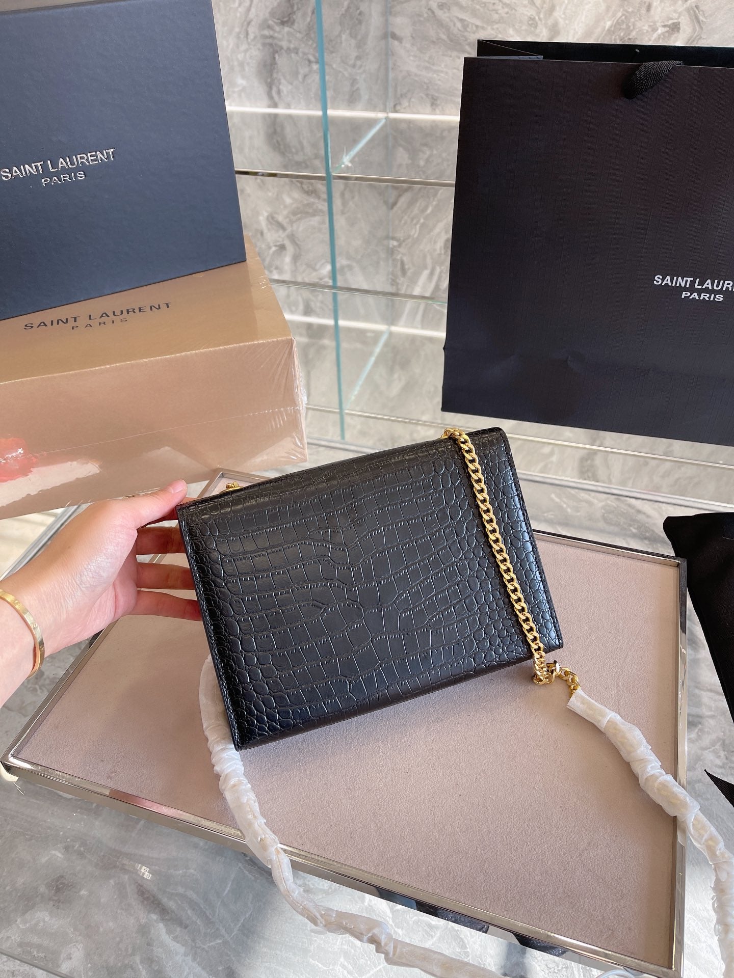 CN - New Collection Bags SLY 180