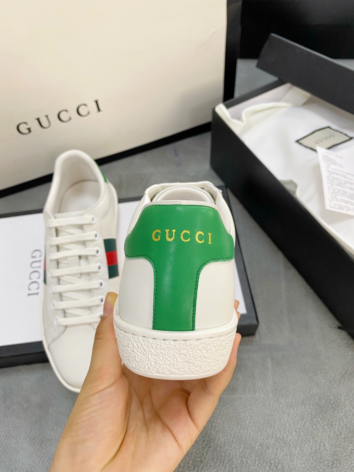 CN-GCI PIG Ace Sneaker 074