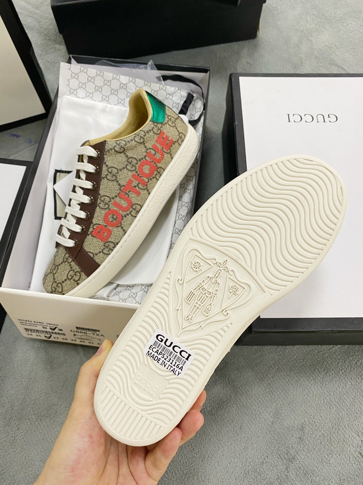 CN-GCI Ace logo BOUTIQUES neaker 071