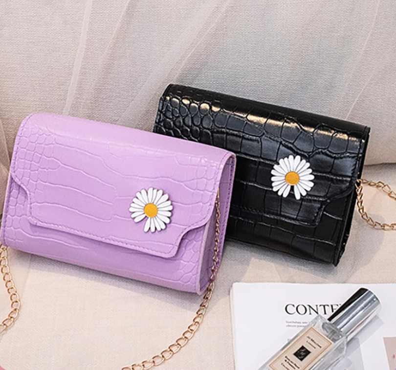 CN - Fashion WomCN Bags MRL 126