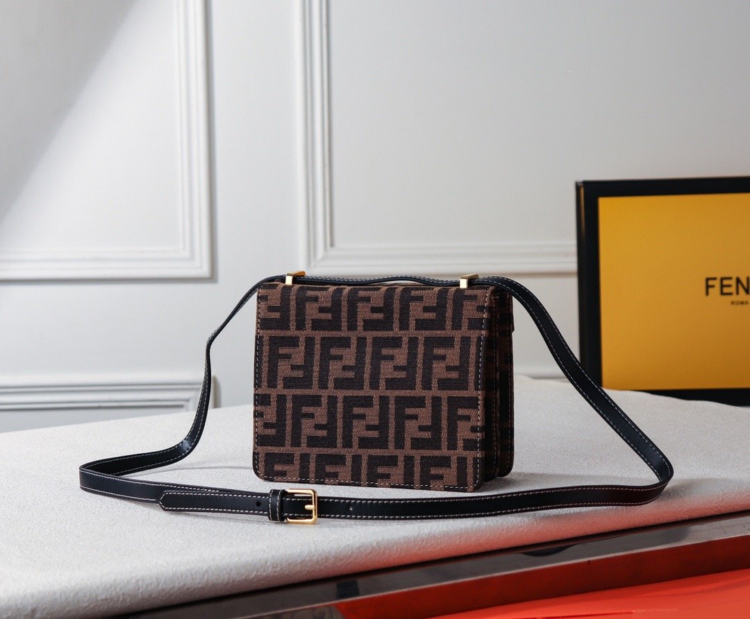 CN - New Collection Bags FEI 063