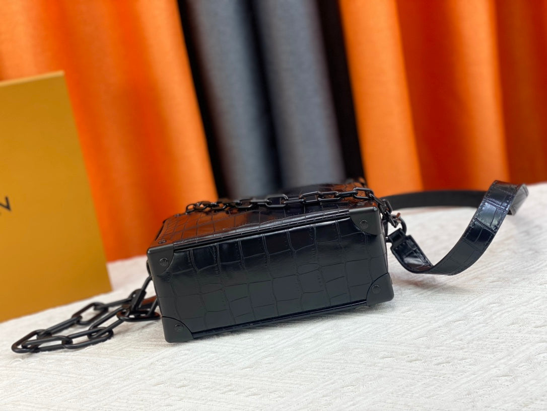 CN - New Collection Bags LUV 741