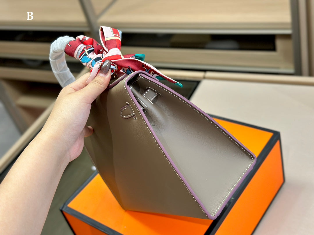 CN - New Collection Bags HM 146