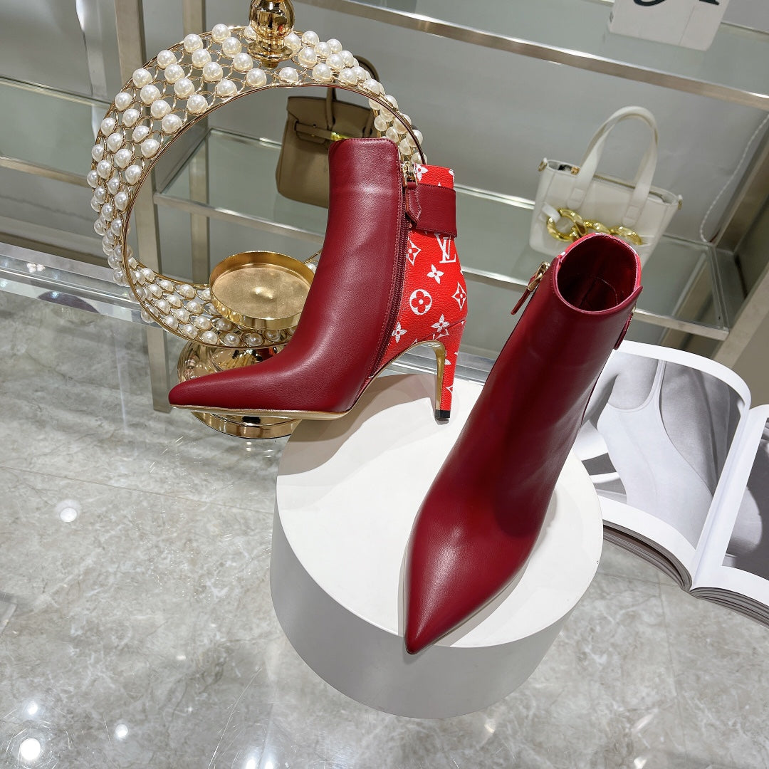 New Collection LUV BOOTS 026