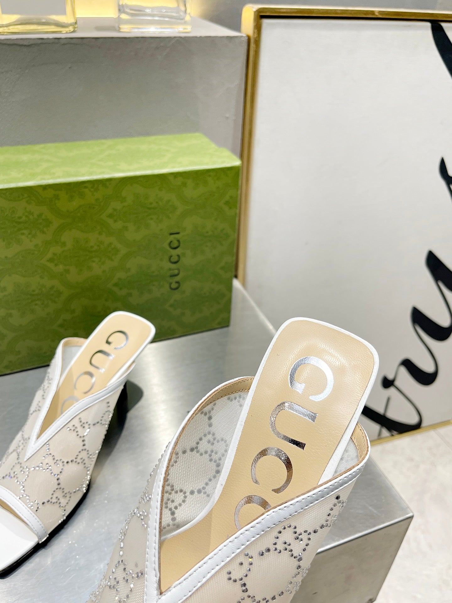 New Collection GCI HIGH HEELS 042