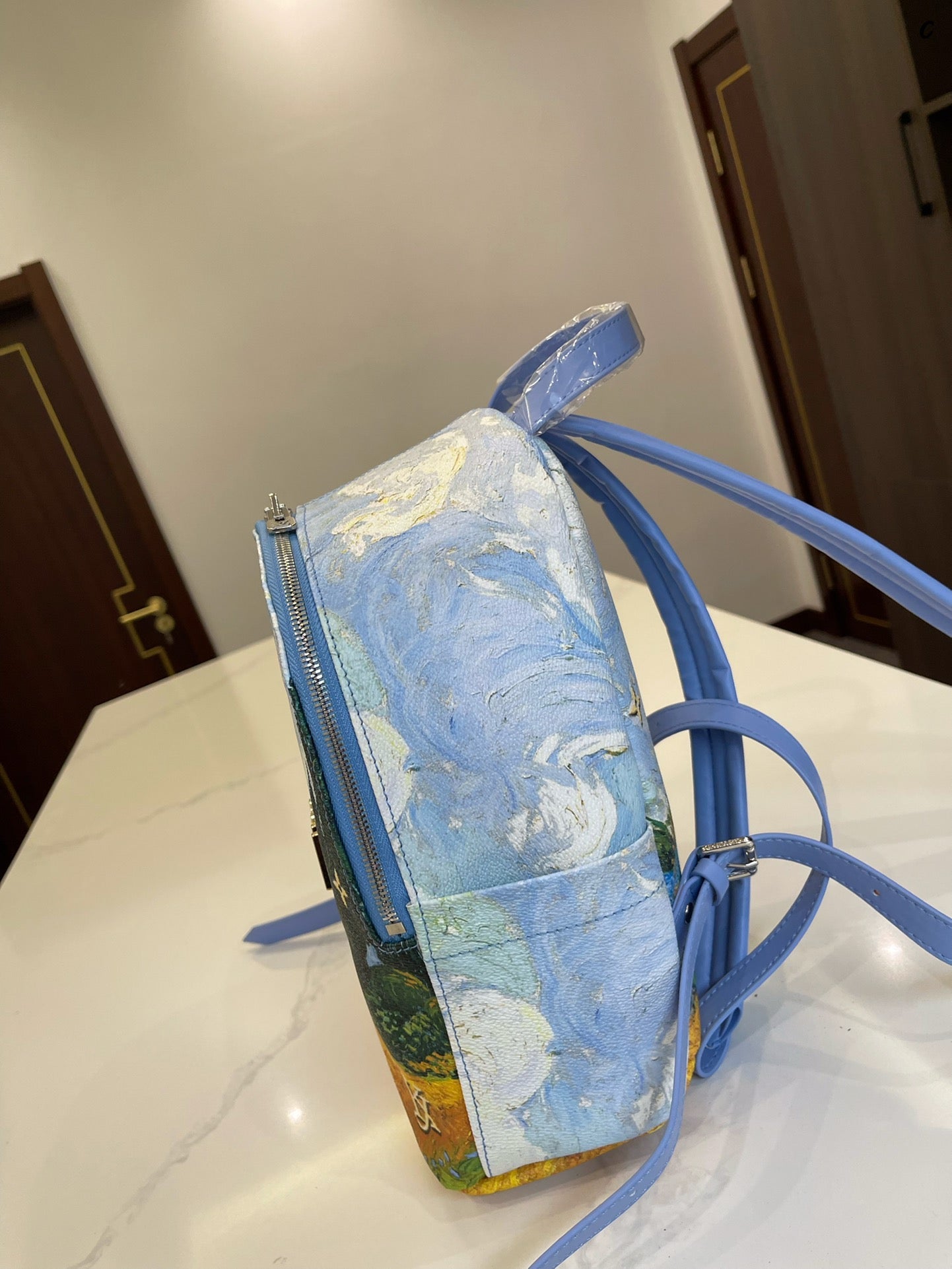 CN - New Collection Bags LUV 825