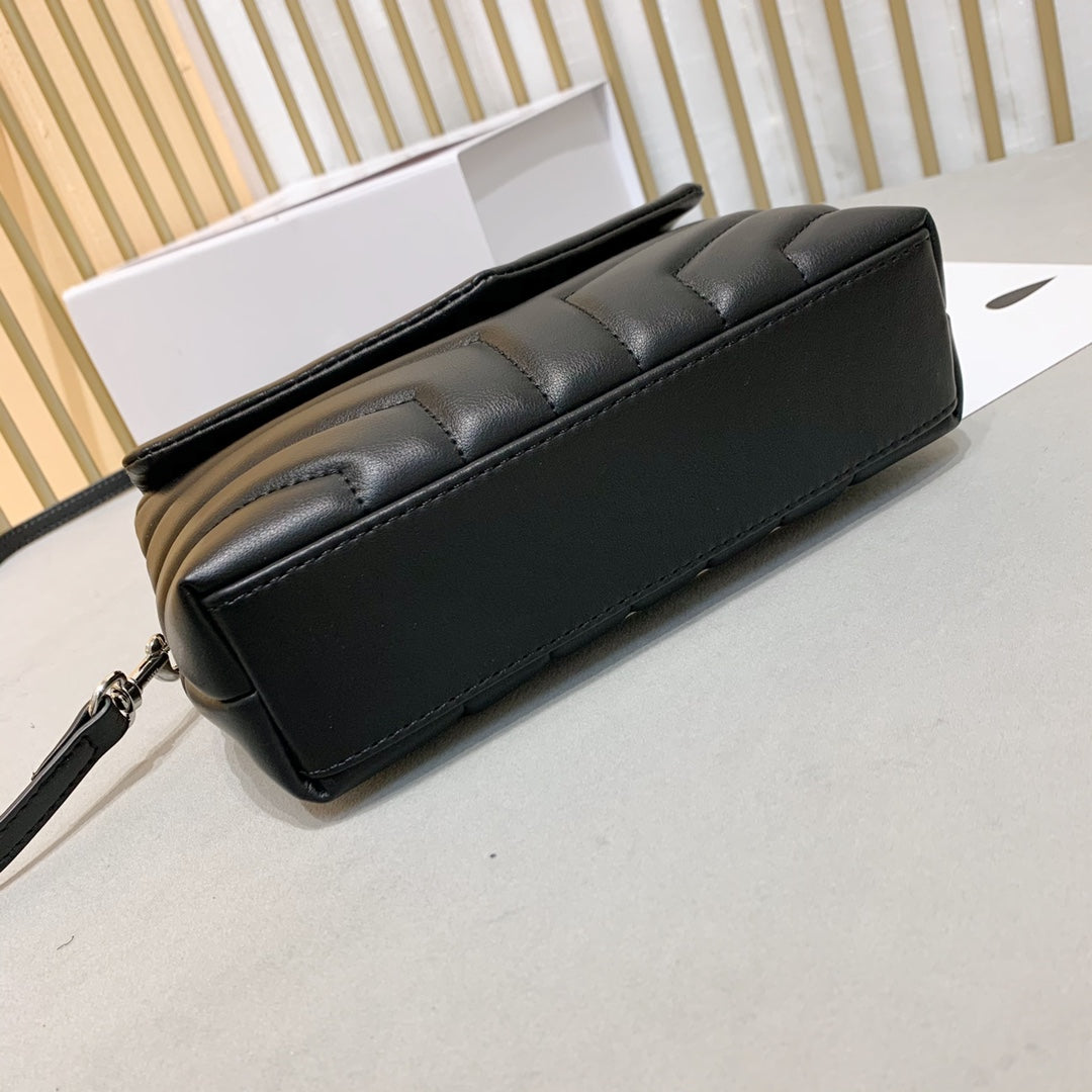 CN - New Collection Bags SLY 274