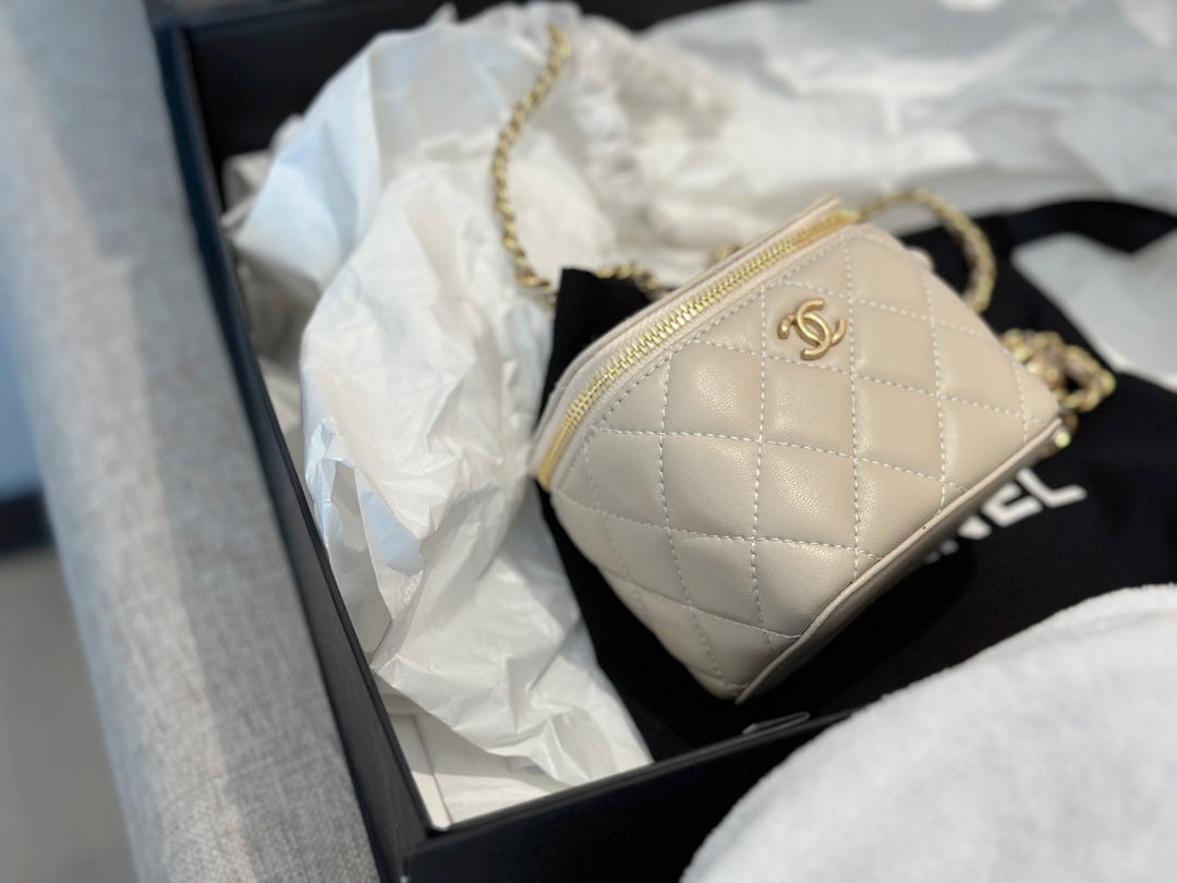 CN - New Collection Bags CHL 454