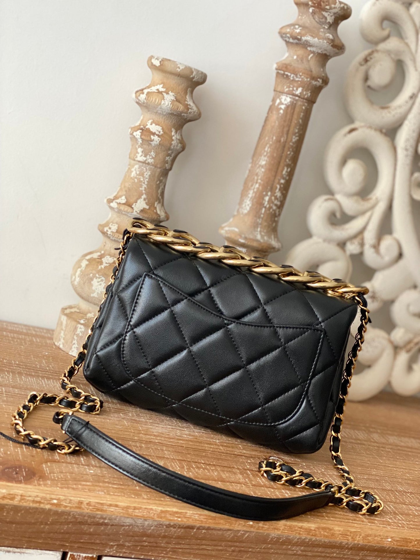 CHL Classic Diamond Flap Bag Black For Women, Women’s Bags 9.1in/23cm