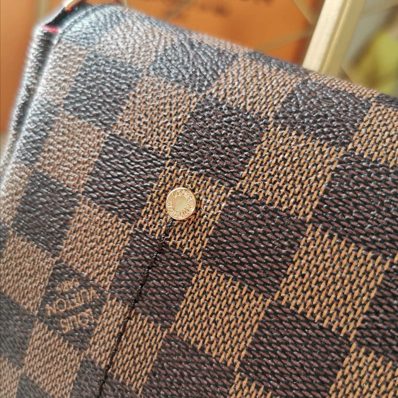 CN - New Collection Bags LUV 203