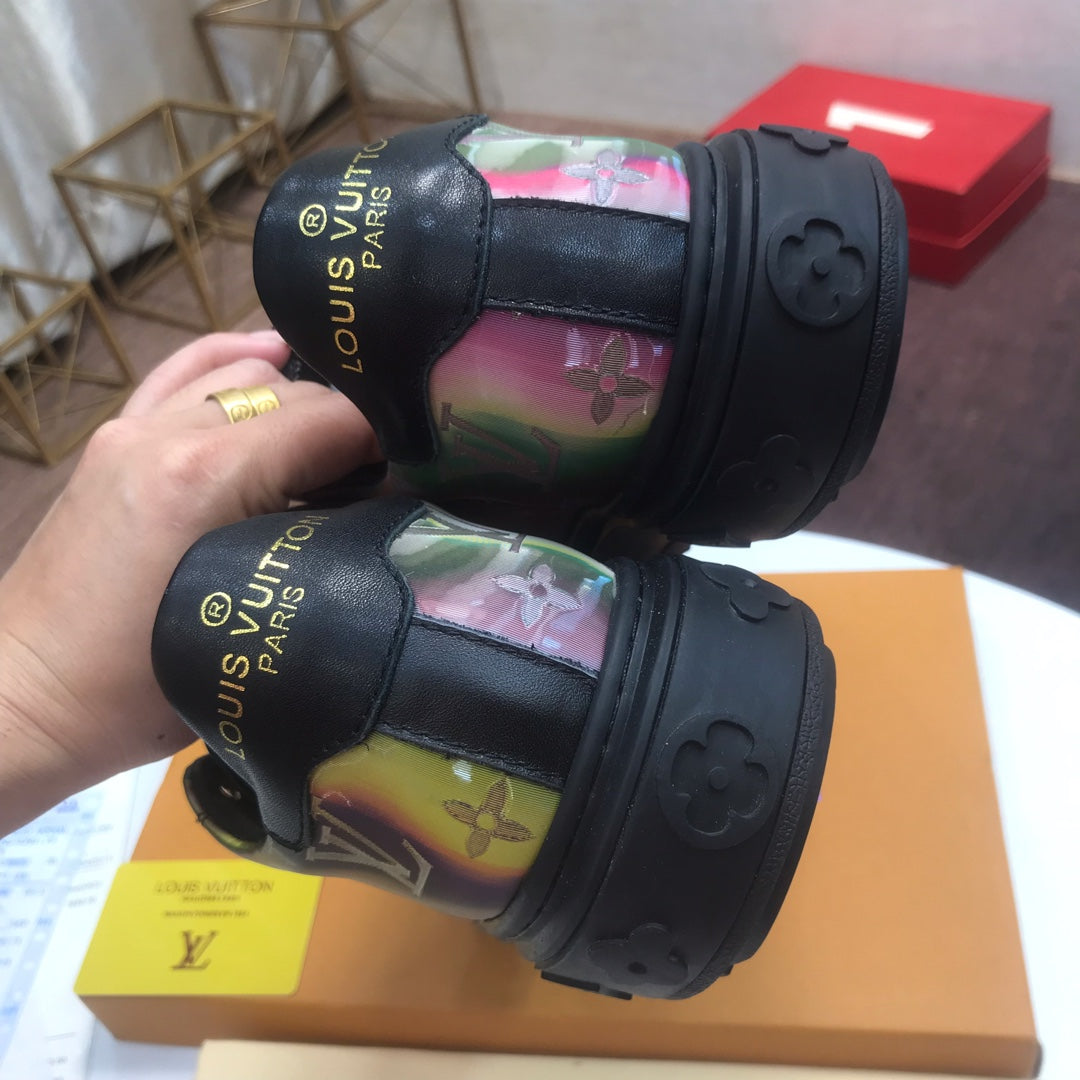 CN - LUV Time Out Sneaker