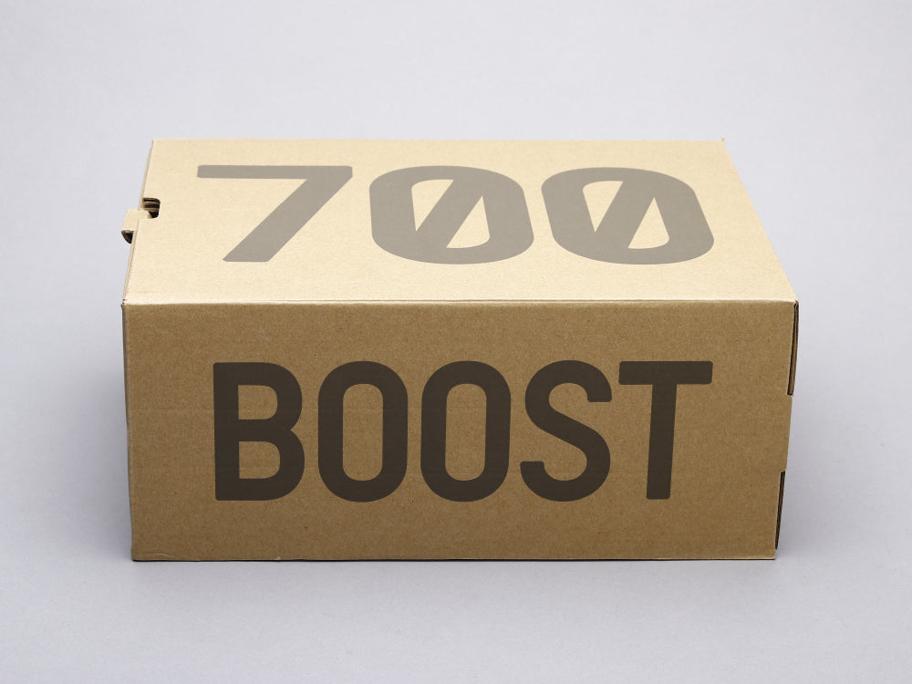 CN - Yzy 700 Teal BLue Sneaker