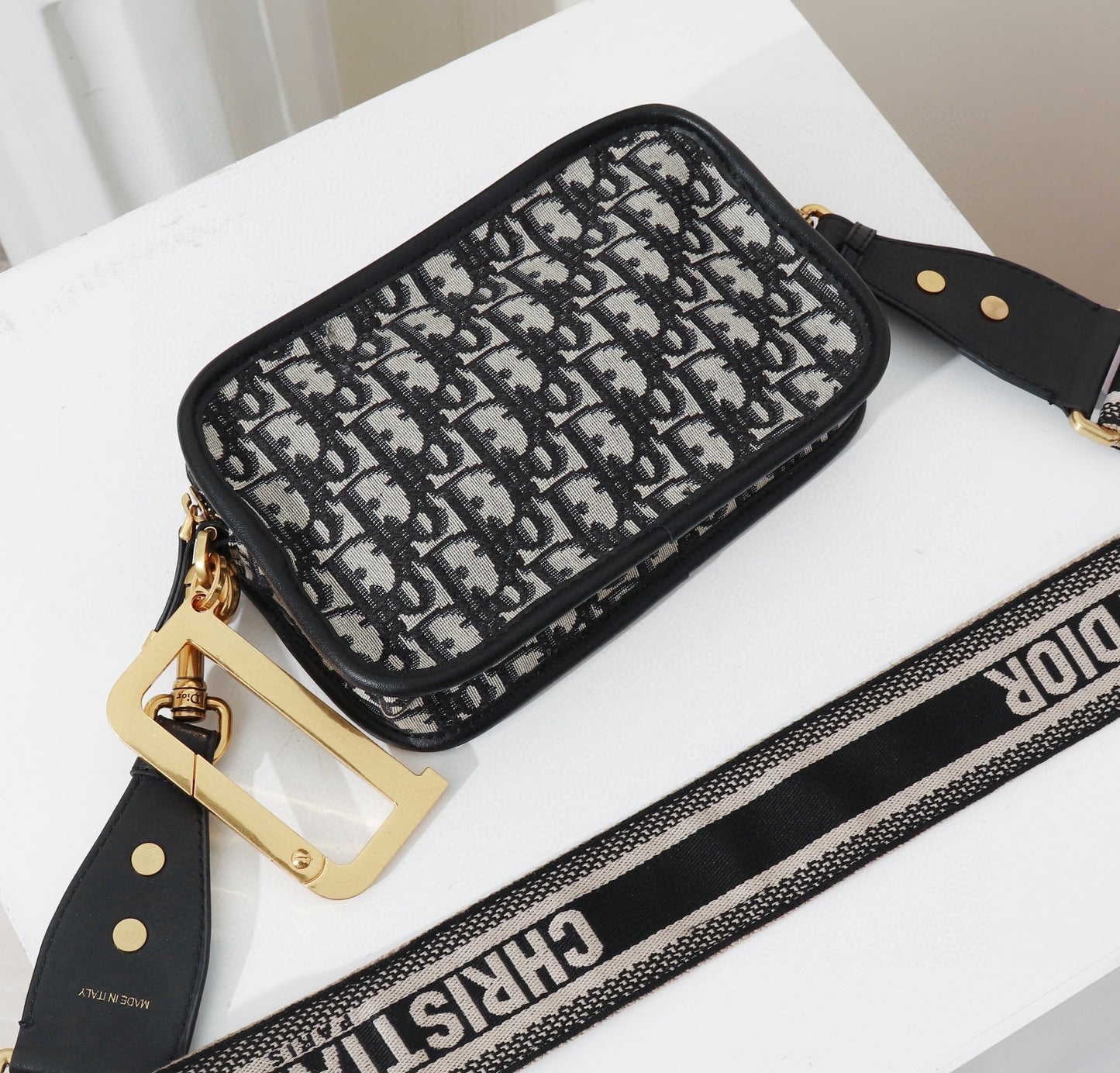 CN - New Collection Bags DIR 125