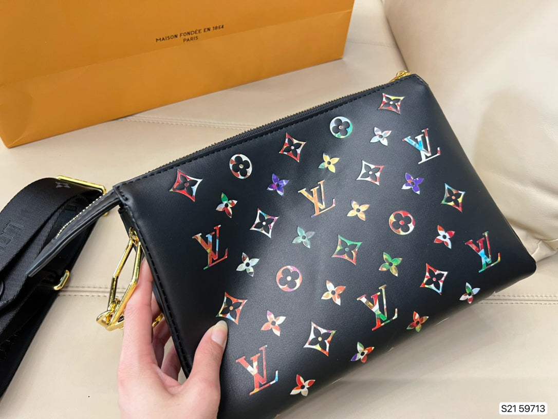 CN - New Collection Bags LUV 558