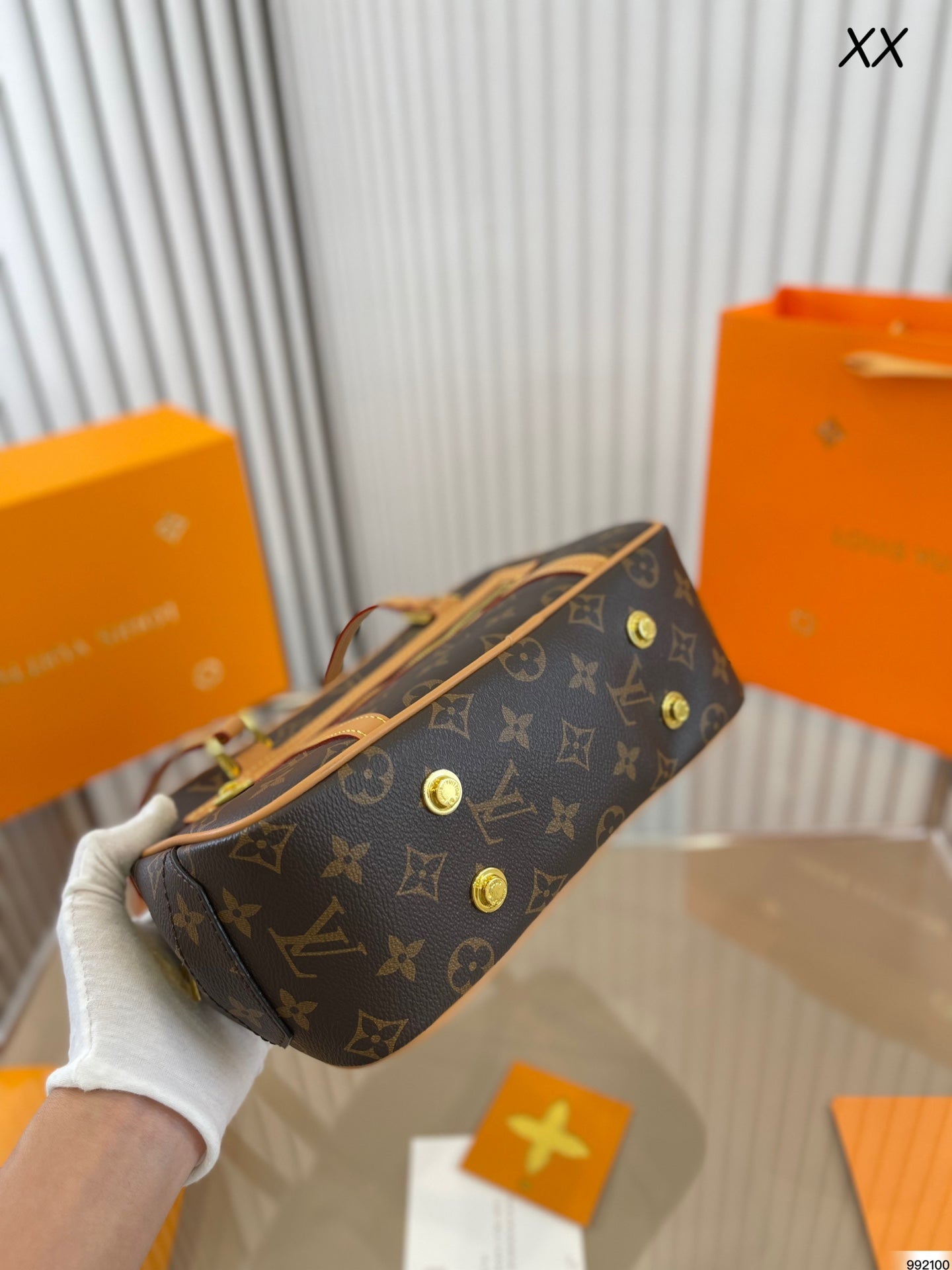 CN - New Collection Bags LUV 551