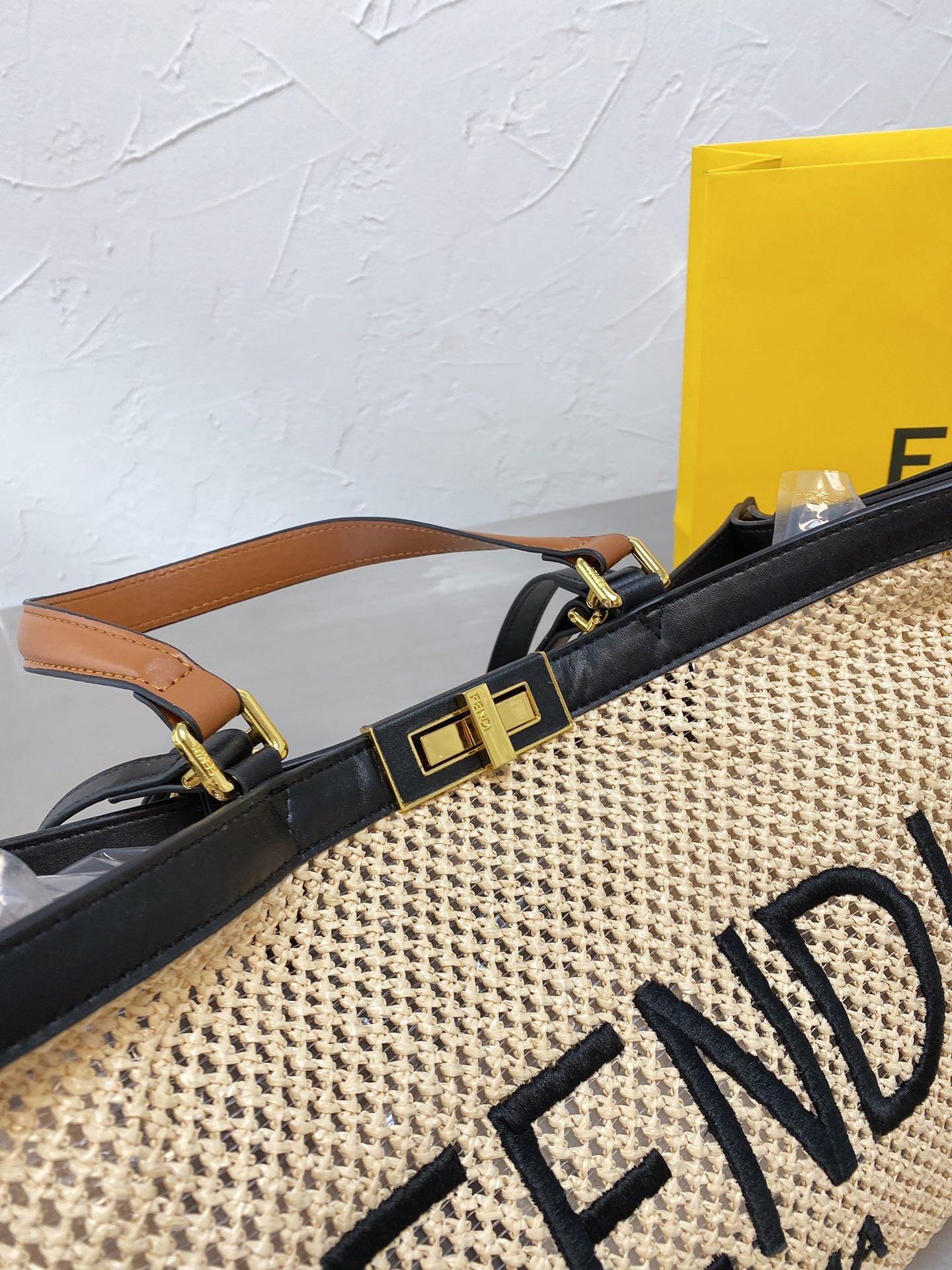 CN - New Collection Bags FEI 114