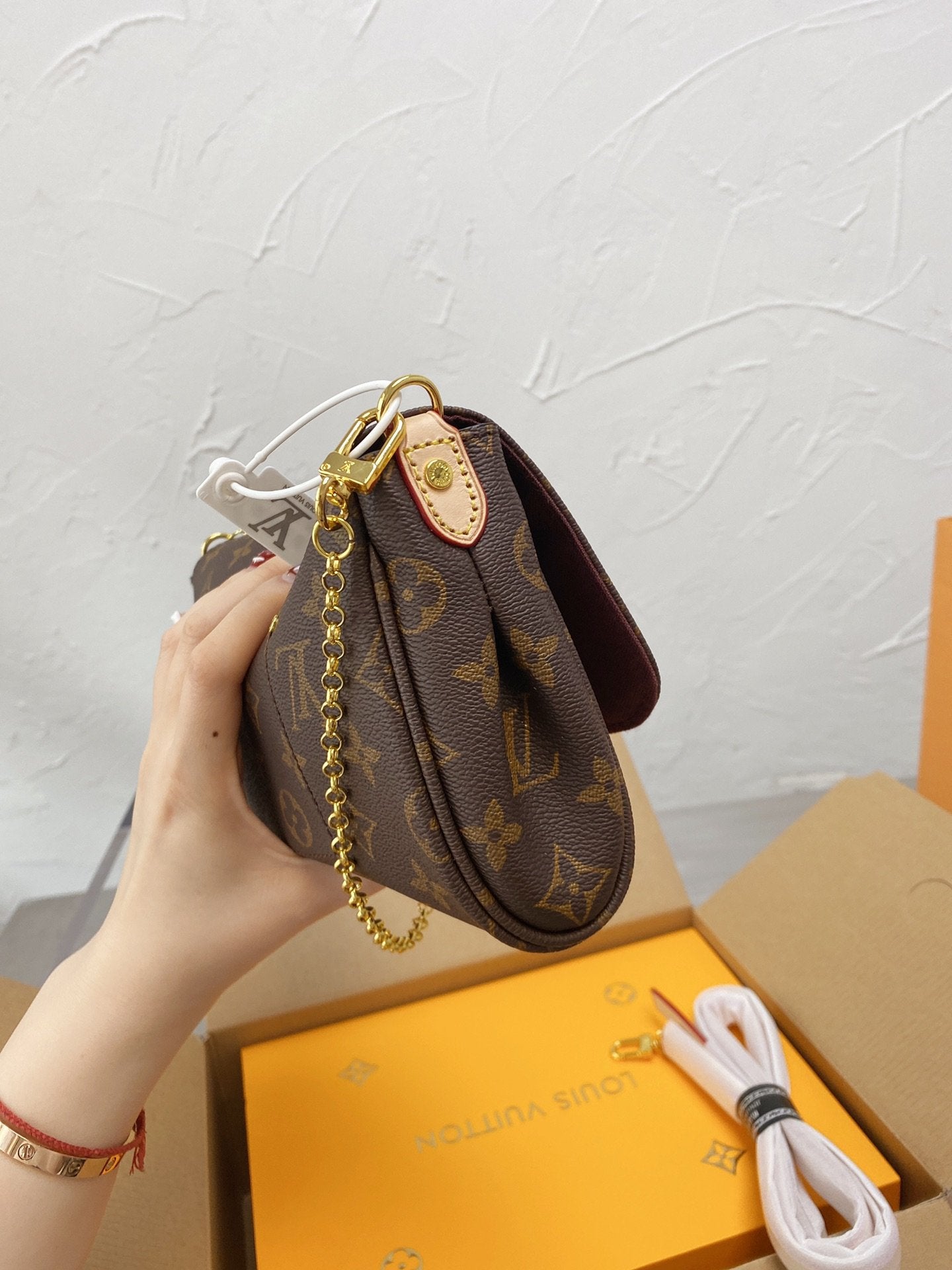 CN - New Collection Bags LUV 064