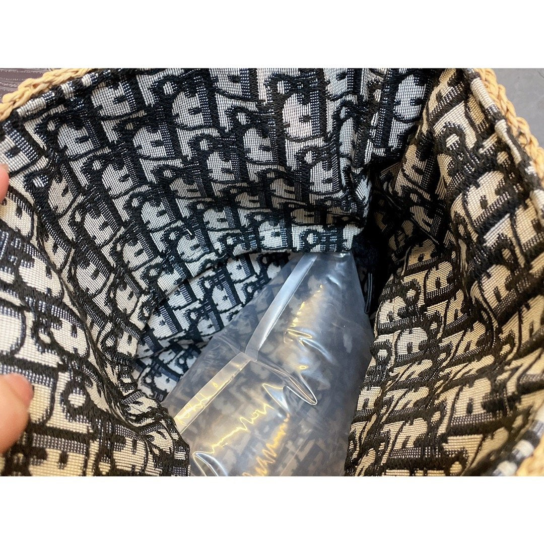 CN - New Collection Bags DIR 193