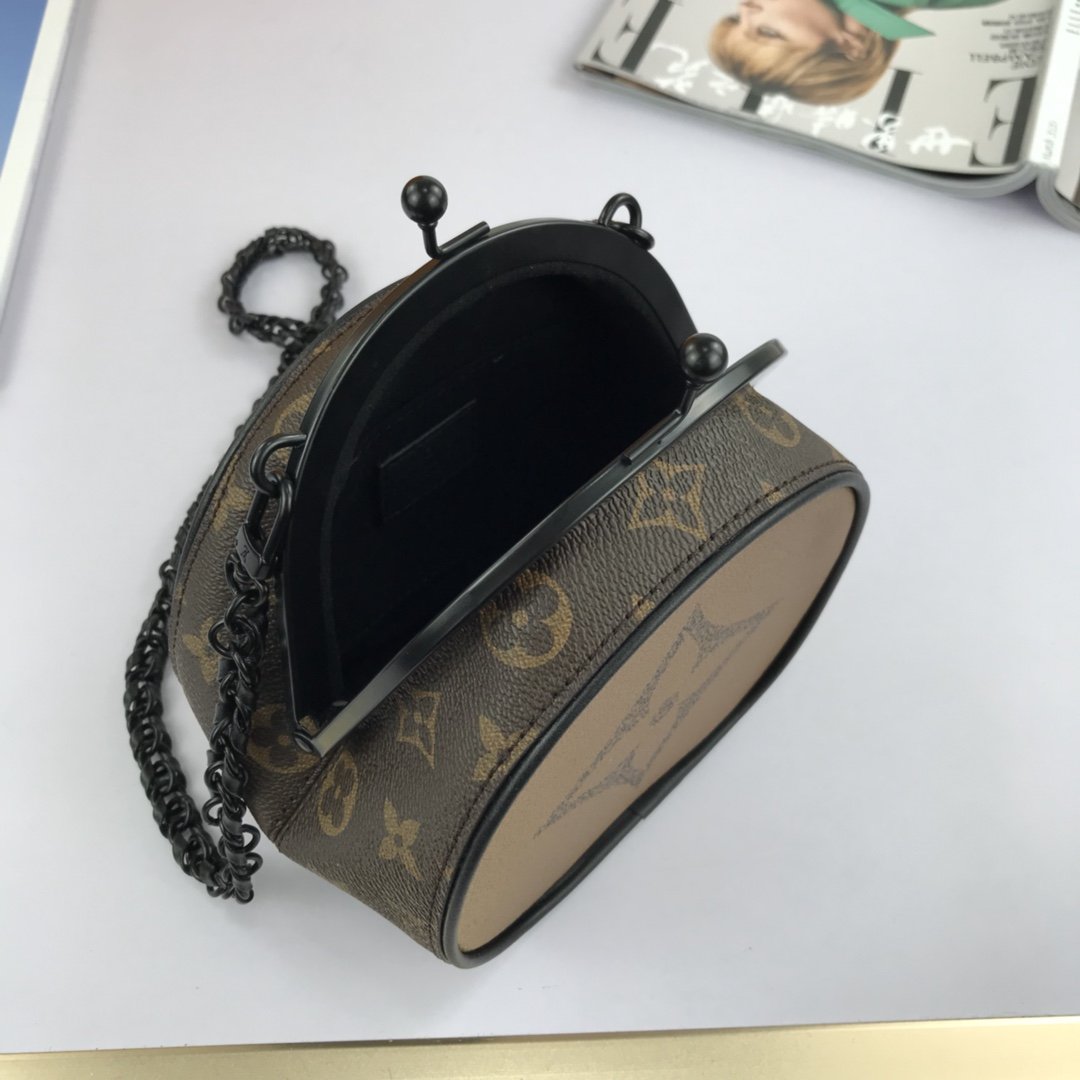 CN - New Collection Bags LUV 113