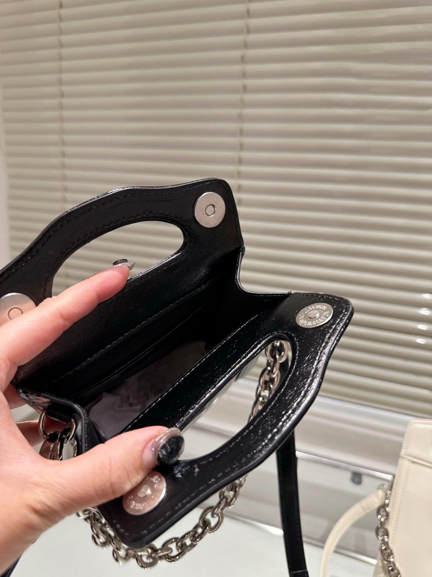 CN - New Collection Bags SLY 303