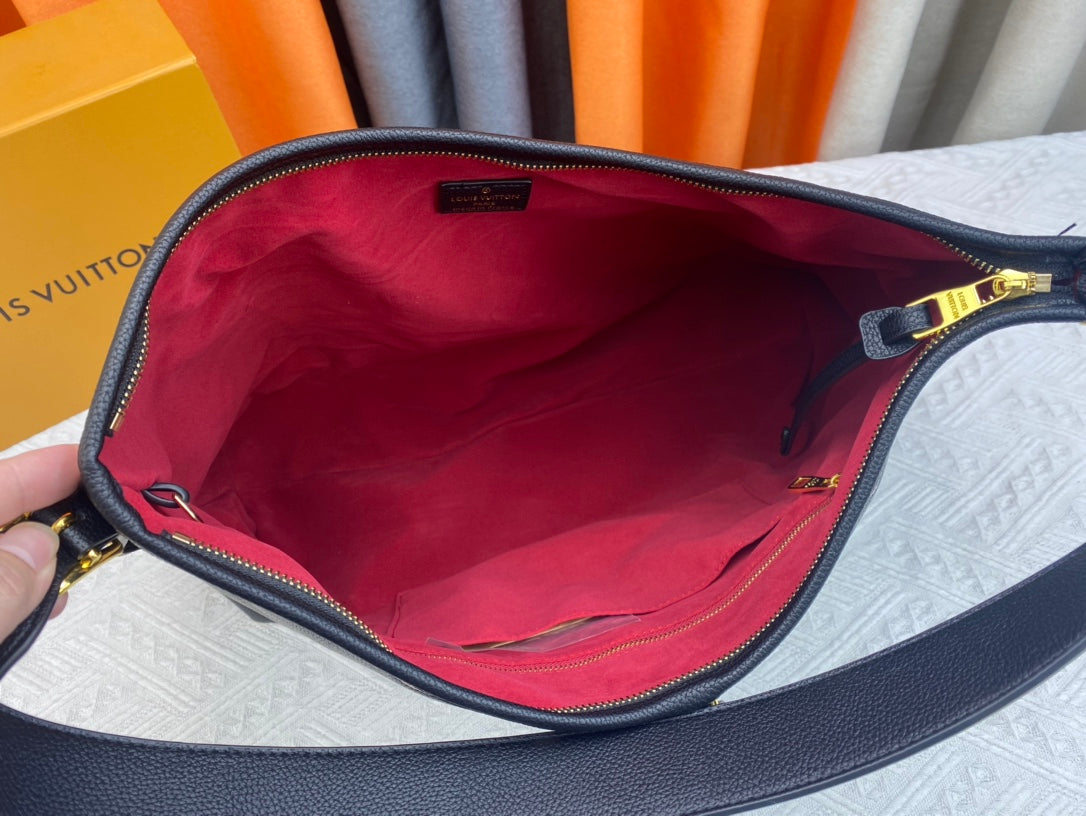 CN - New Collection Bag LUV 631