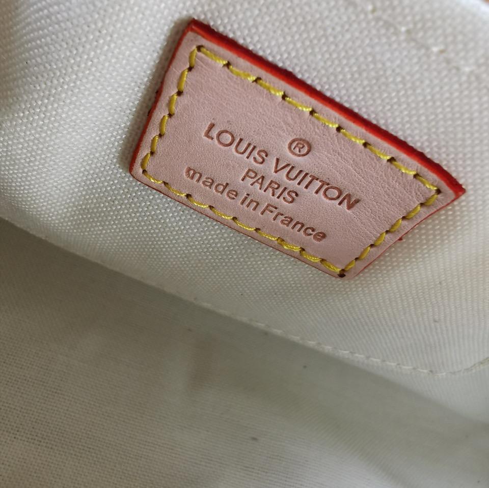 CN - New Collection Bags LUV 281