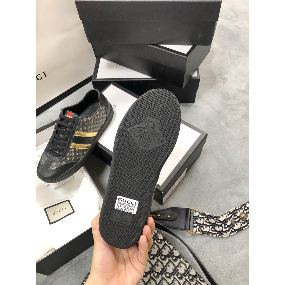 CN-GCI Black Gold Sneaker 094