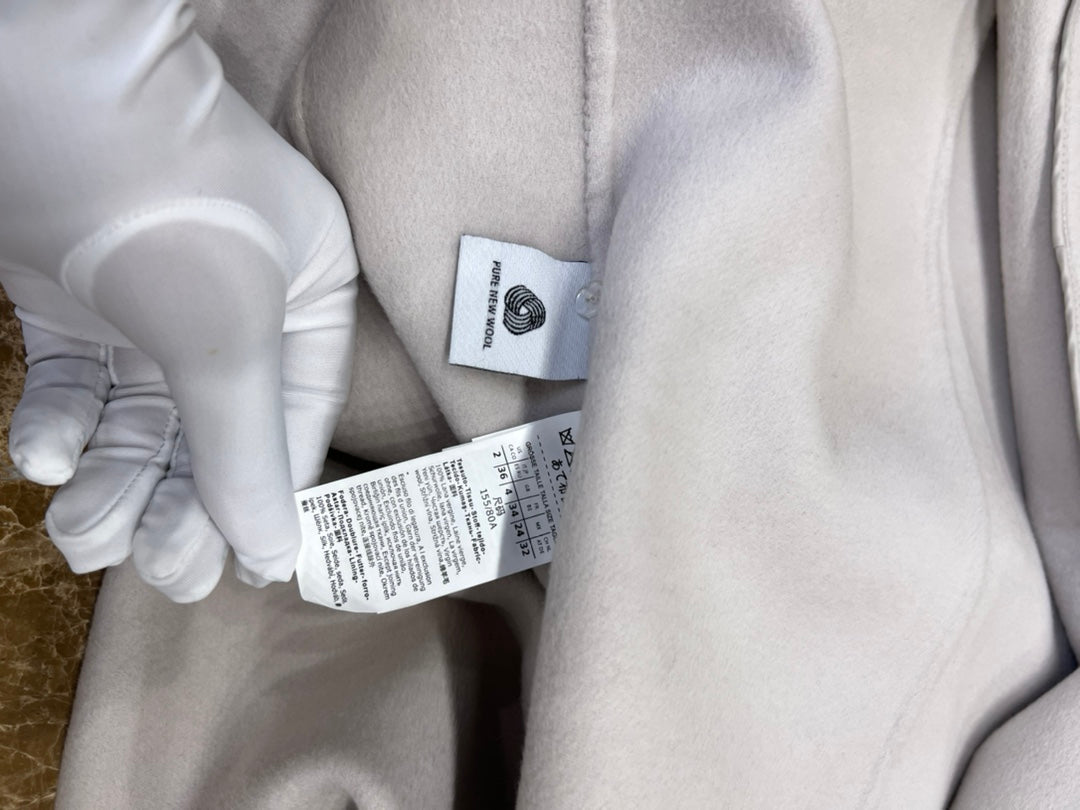 CN - New Collection Max Wrap Coat 007