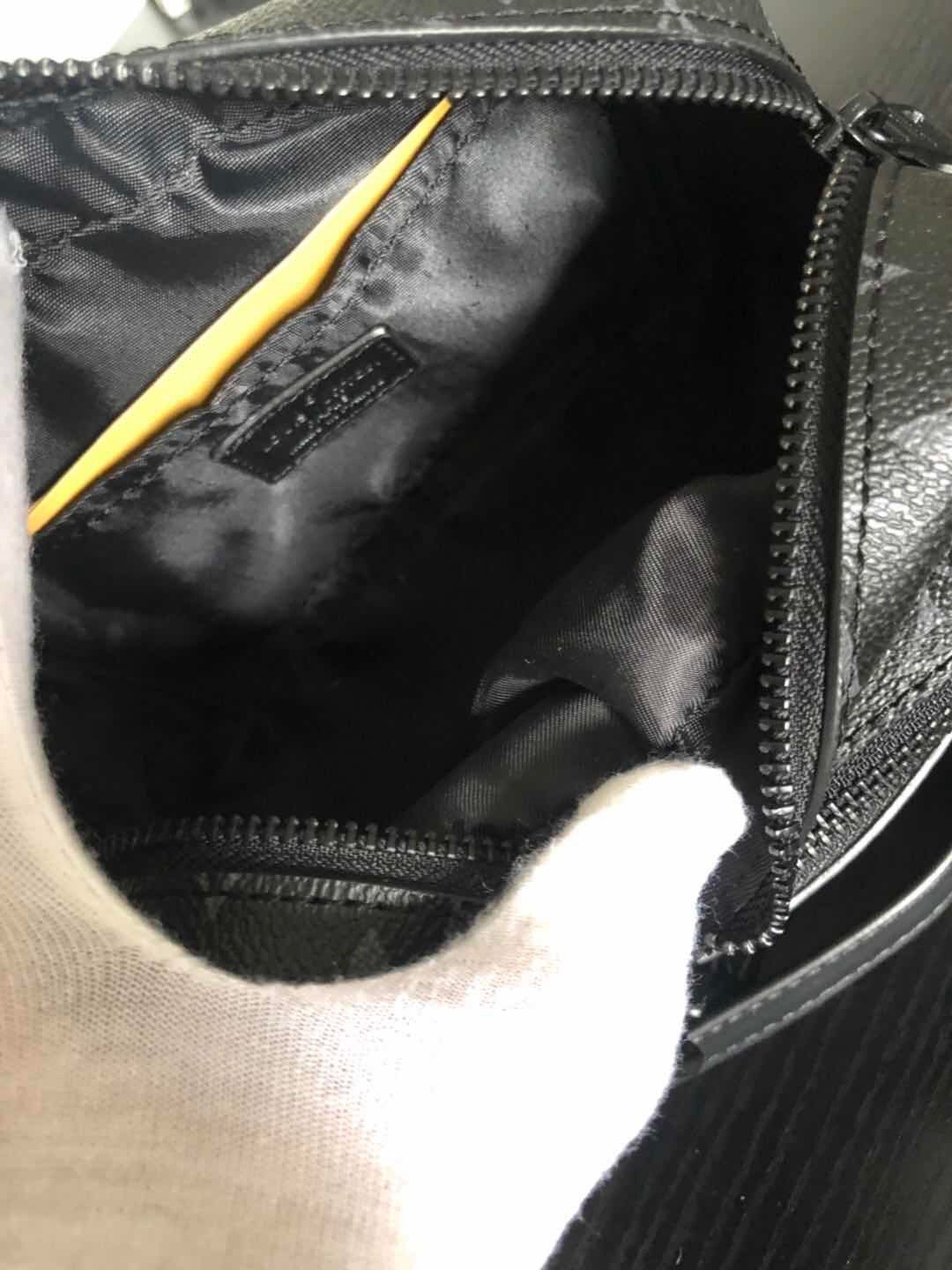 CN - New Collection Bags LUV 218