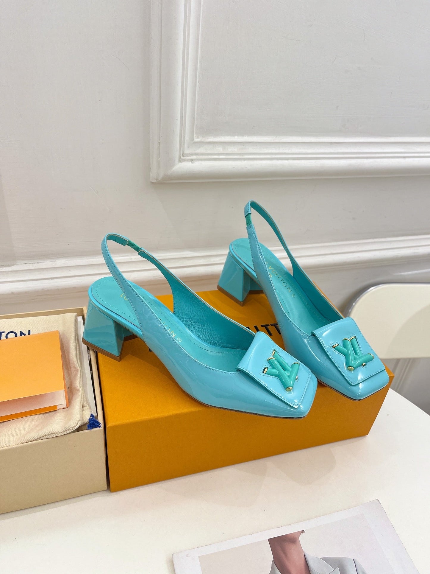 New Collection LUV High Heel Shoes 028