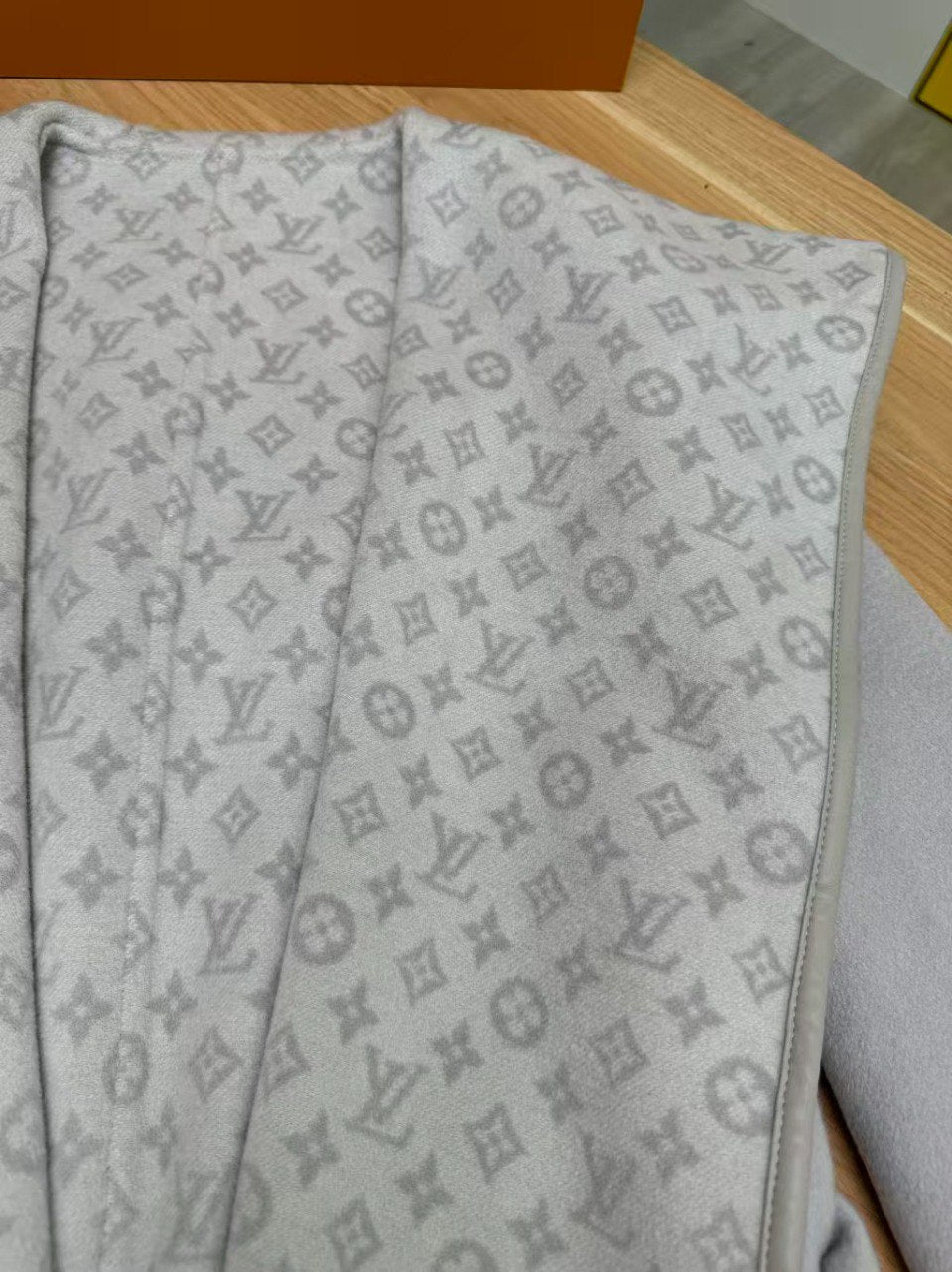 CN - New CollectionWrap Coat LUV NEW