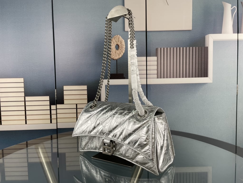 BALENCIAGA CRUSH SMALL CHAIN BAG METALLIZED QUILTED IN SILVER 25CM