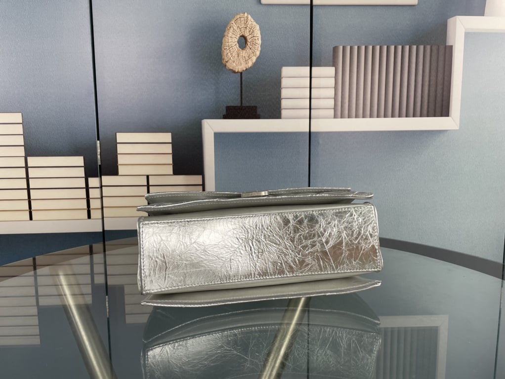 BALENCIAGA CRUSH SMALL CHAIN BAG METALLIZED QUILTED IN SILVER 25CM