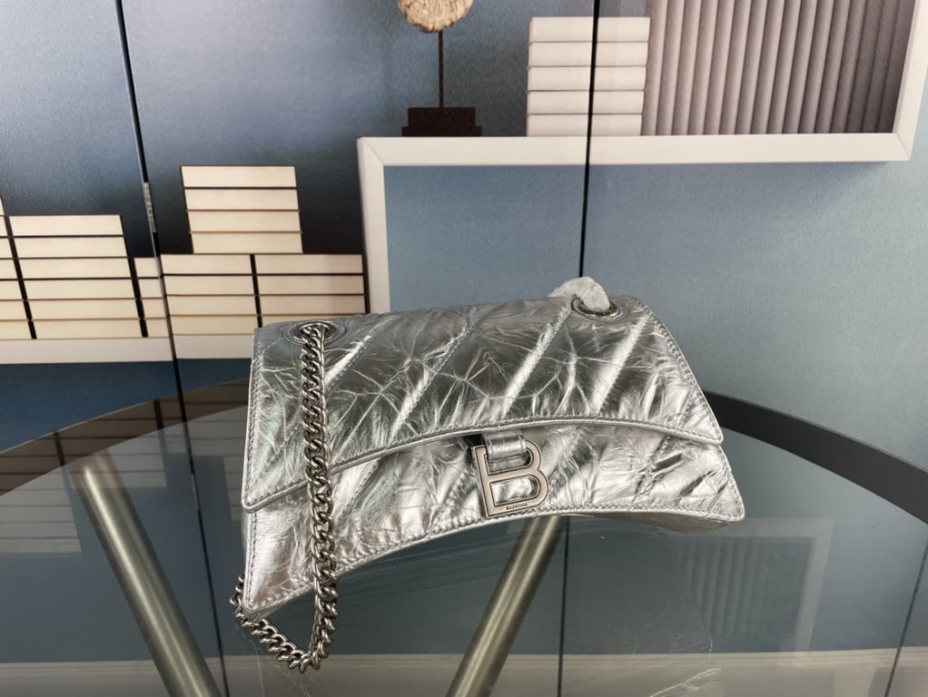 BALENCIAGA CRUSH SMALL CHAIN BAG METALLIZED QUILTED IN SILVER 25CM