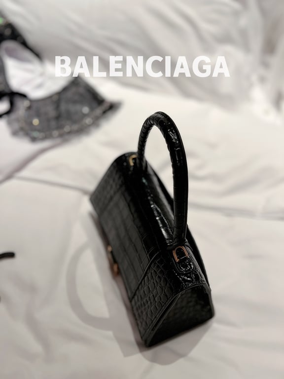 BALENCIAGA WOMEN'S HOURGLASS SMALL HANDBAG CROCODILE EMBOSSED IN BLACK 24CM