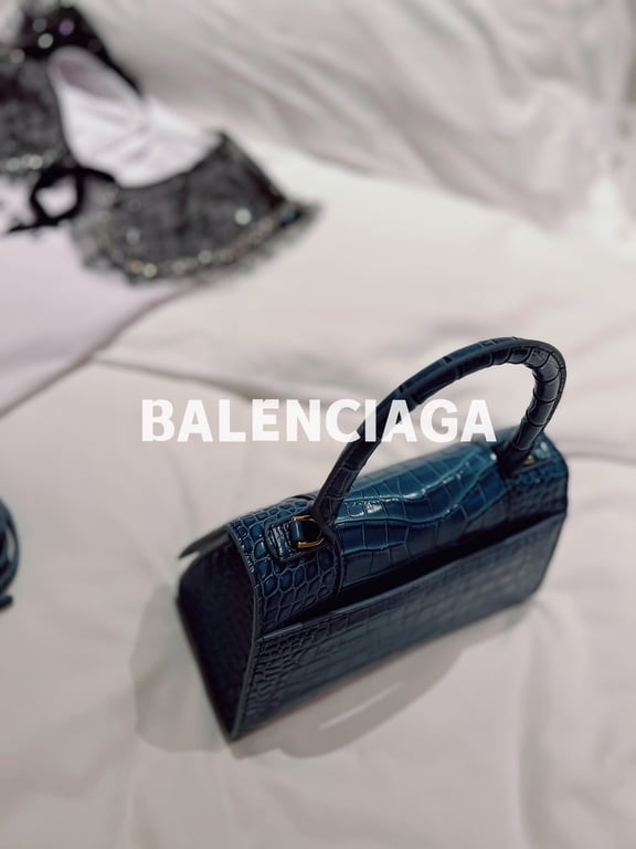 BALENCIAGA WOMEN'S HOURGLASS XS HANDBAG CROCODILE EMBOSSED IN FOREST BLUE 24CM