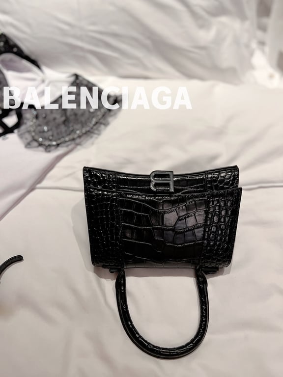 BALENCIAGA WOMEN'S HOURGLASS XS HANDBAG CROCODILE EMBOSSED IN BLACK 24CM